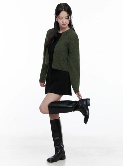 classic-round-neck-knit-cardigan-cs519