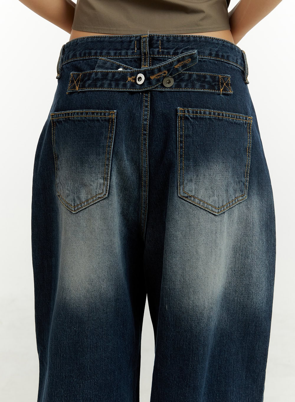 low-rise-baggy-jeans-cy409