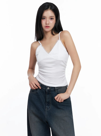 sleeveless-ruched-lace-cami-is525