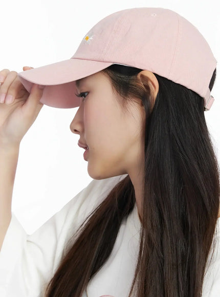daisy-embroidered-baseball-cap-im506