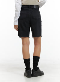 raw-cut-wide-fit-shorts-ca415