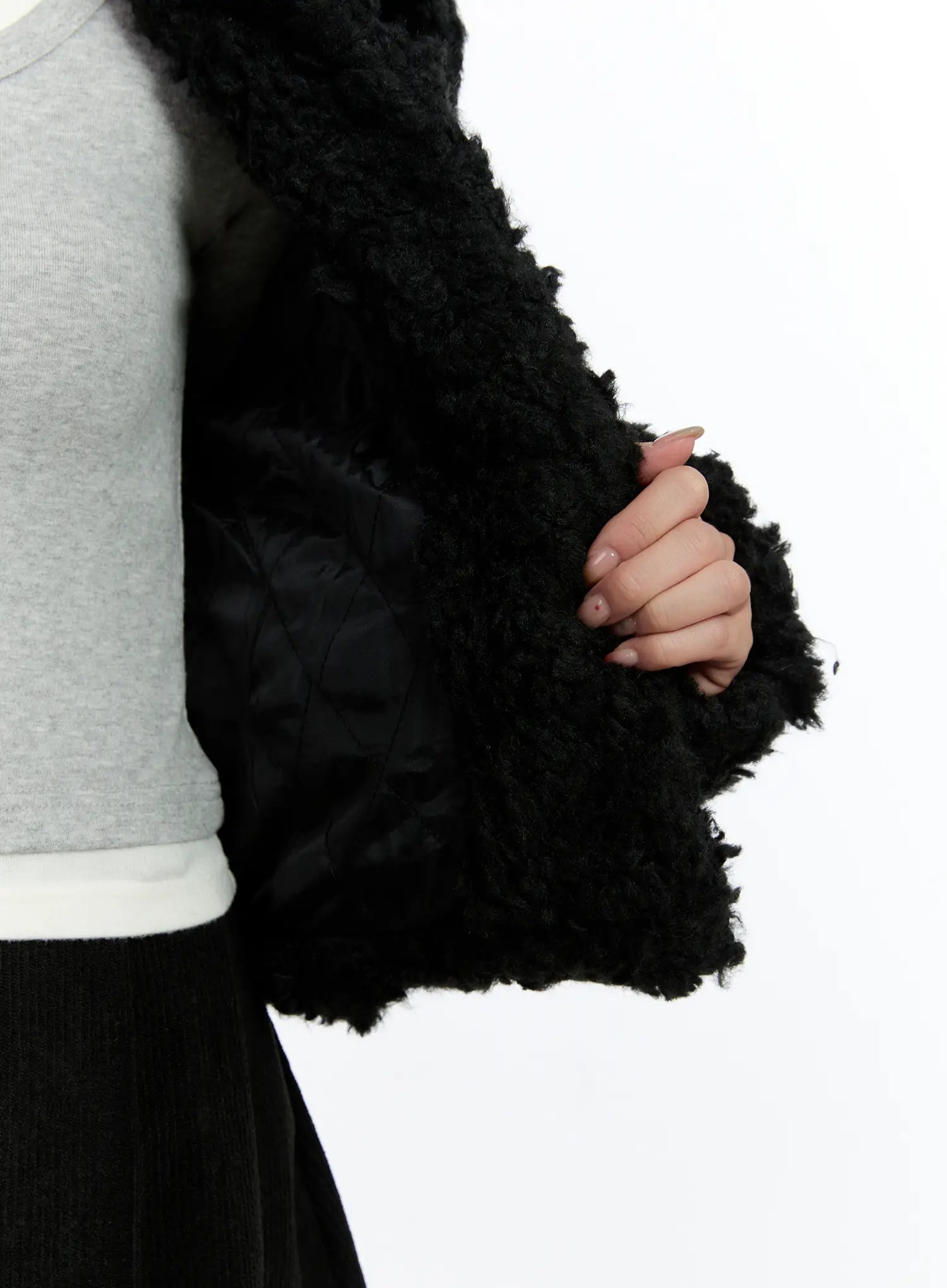 cozy-faux-fur-sherpa-jacket-cn525