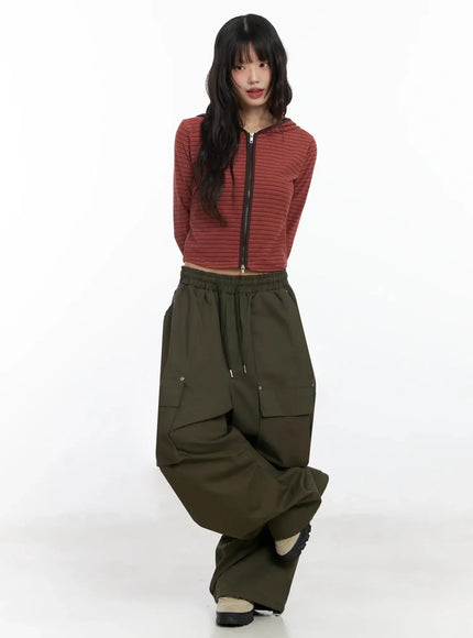 slim-fit-striped-zip-up-hoodie-f516