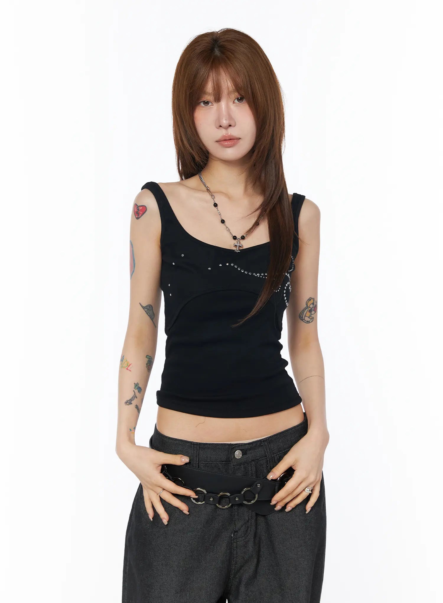 rhinestone-embellished-tank-top-cy527 / Black
