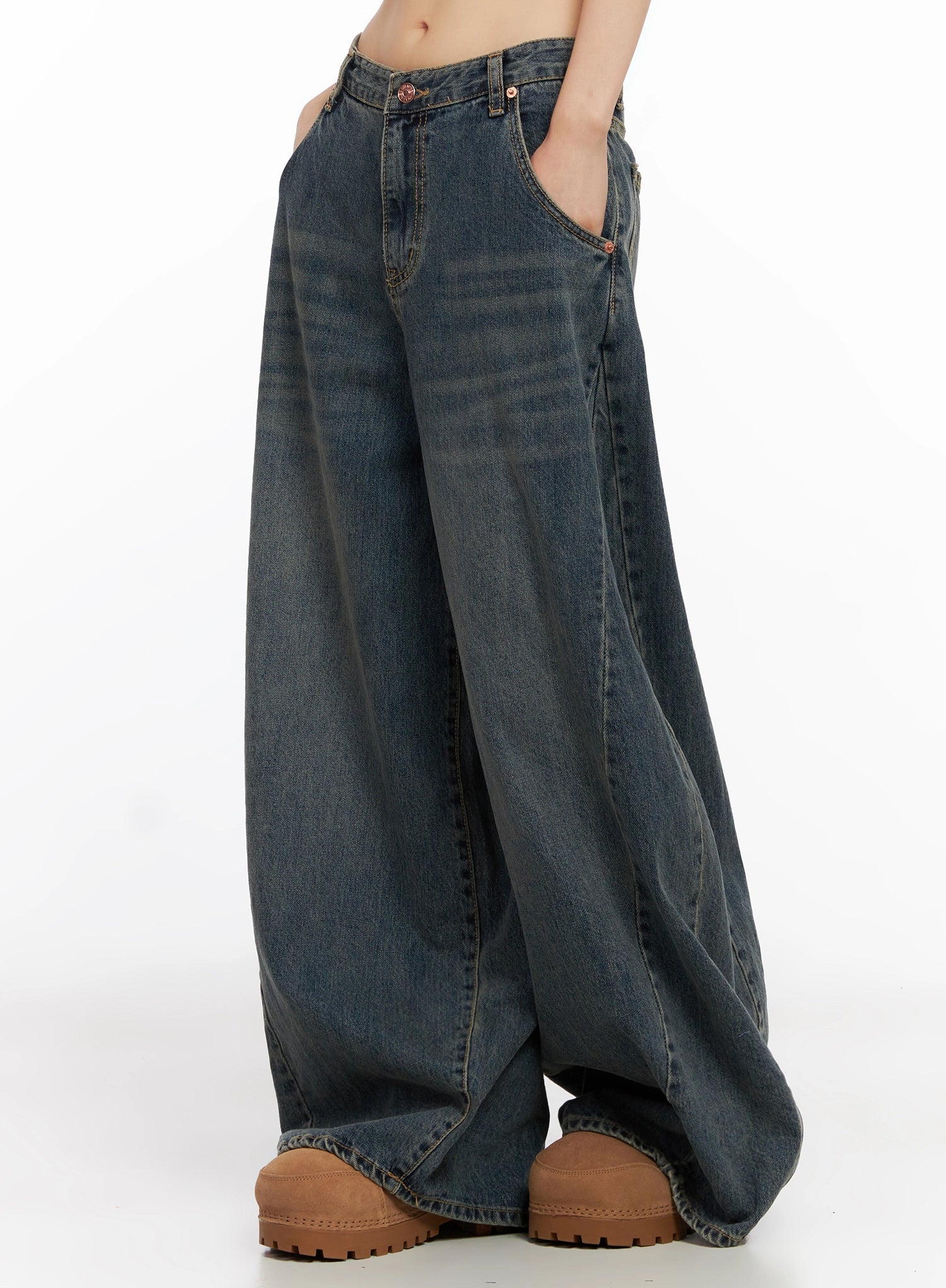 skyler-washed-balloon-fit-jeans-in503