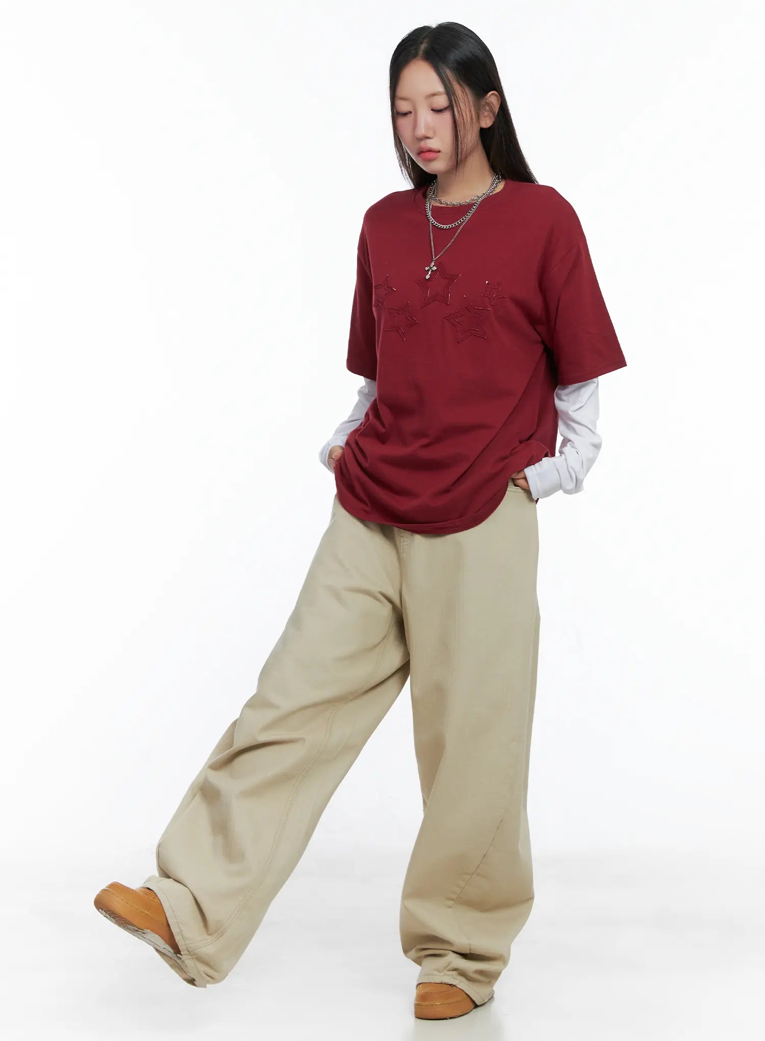 oversized-embroidered-star-patch-tee-cs503