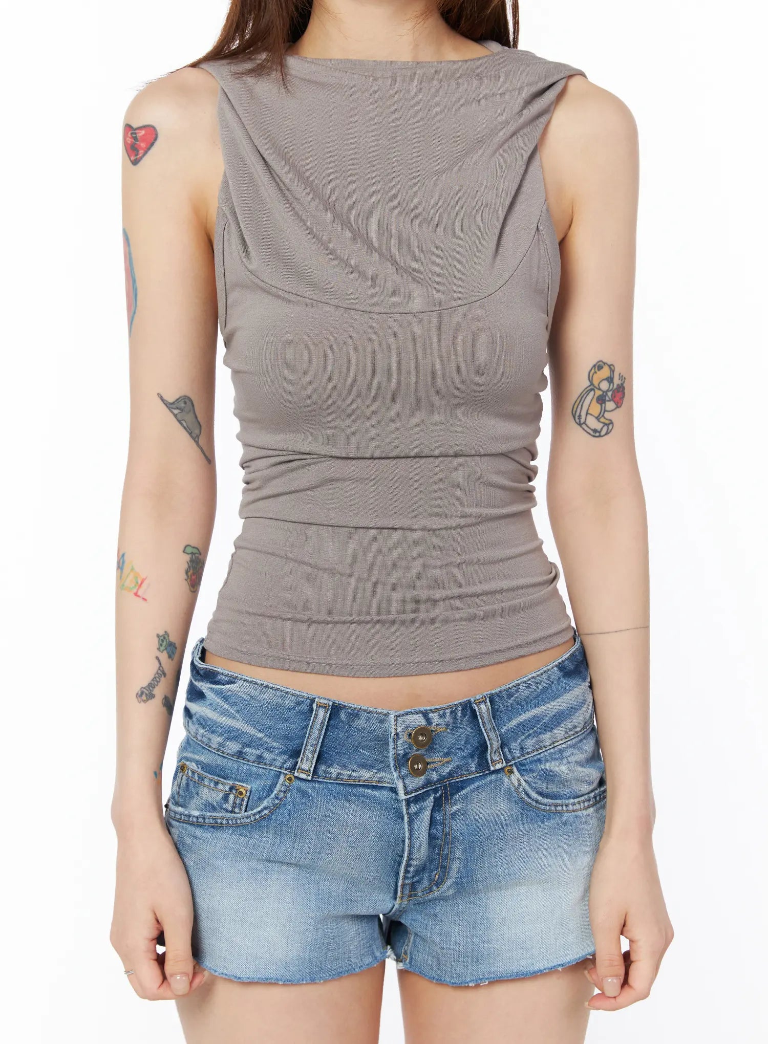 hooded-halter-sleeveless-top-cy527