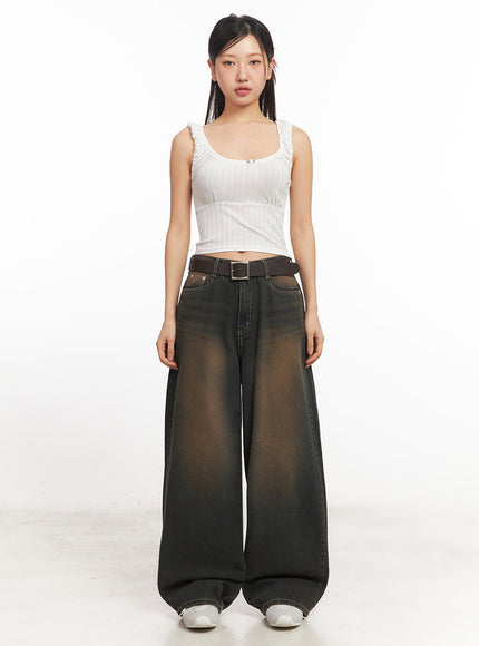 frill-shirring-crop-tank-top-ia524