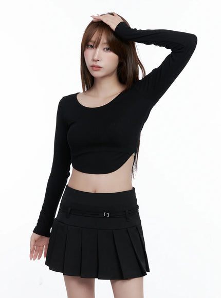 u-neck-crop-long-sleeve-top-cg529