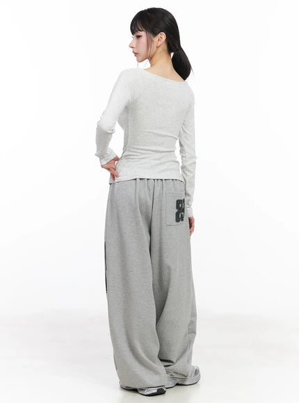 off-shoulder-button-up-long-sleeve-top-cf518