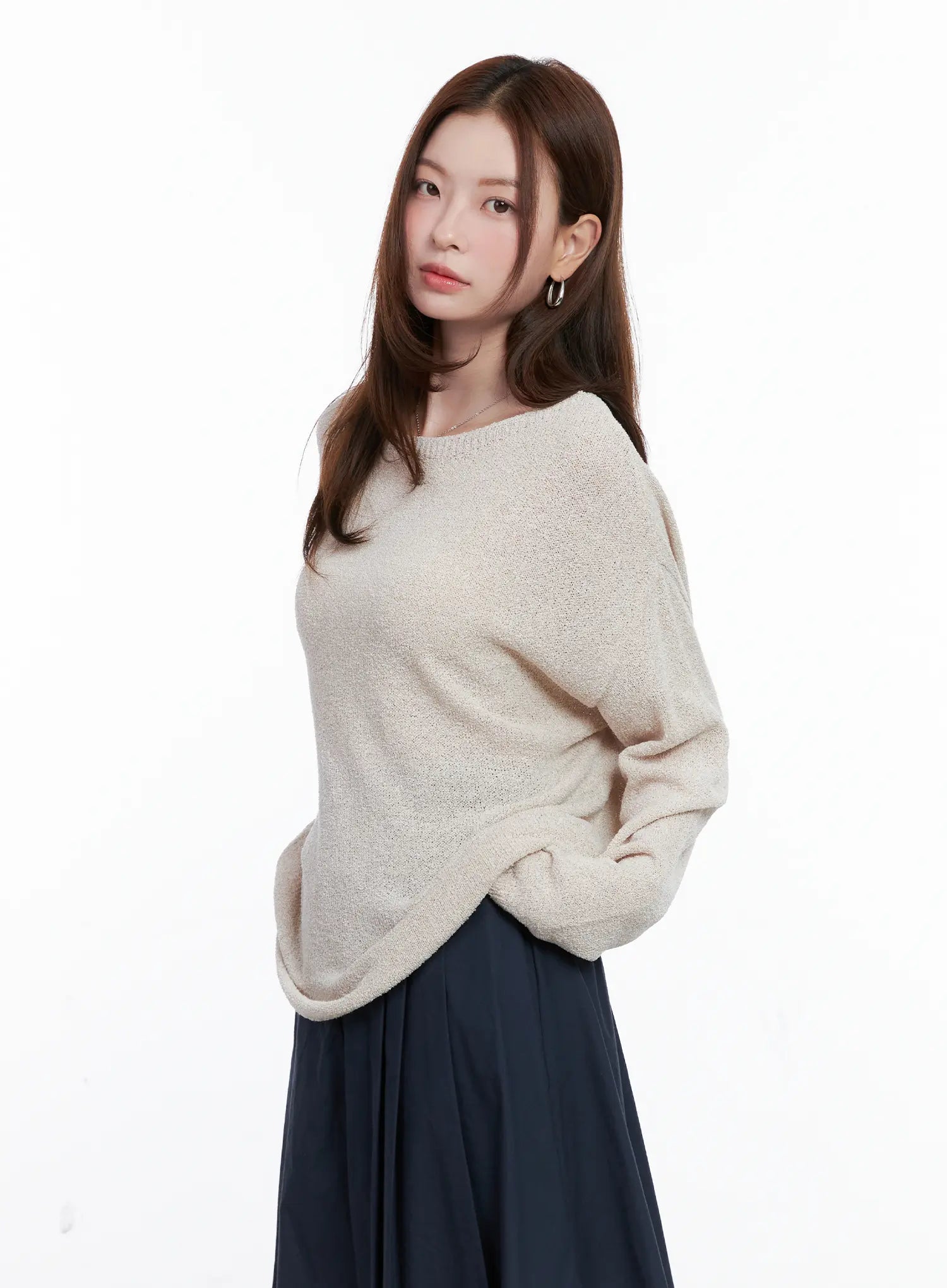 loose-fit-boat-neck-pullover-knit-cg520