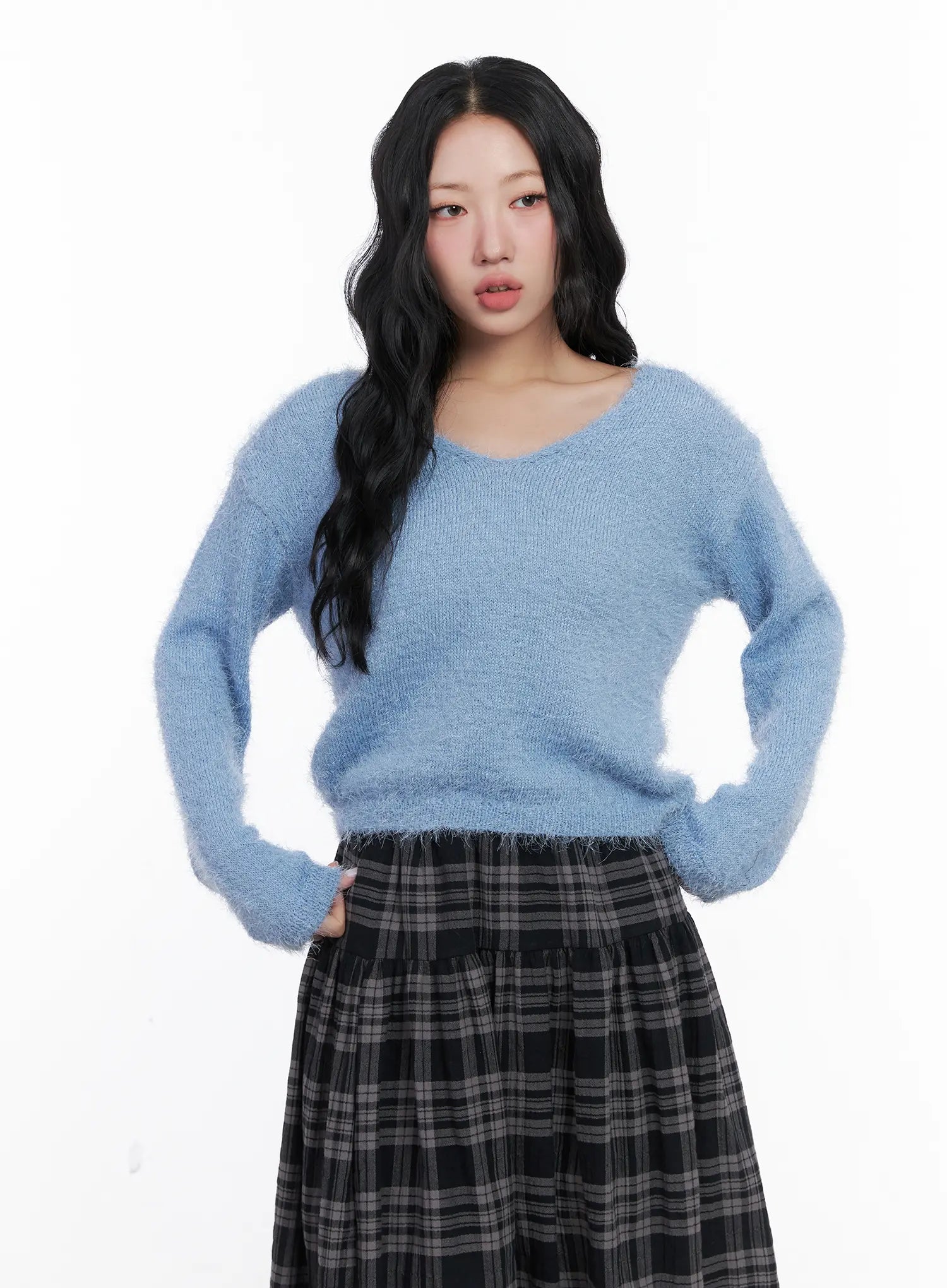 v-neck-ribbon-long-sleeve-knit-sweater-cn514