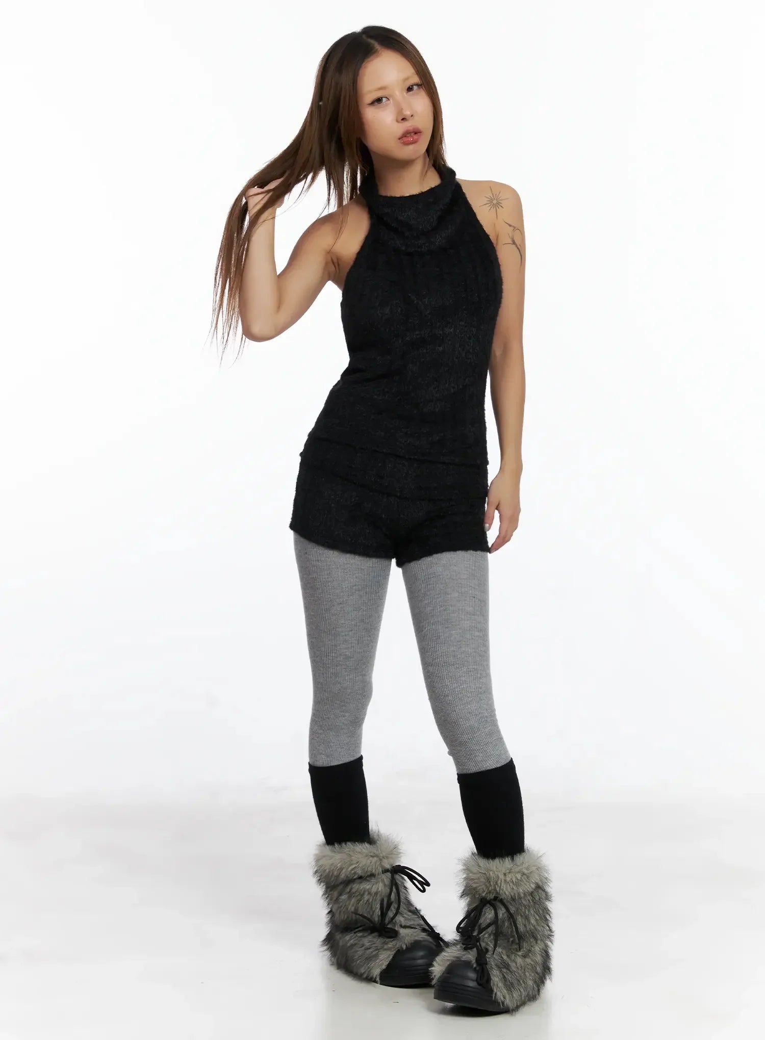 Textured Knit Turtleneck Top IN528