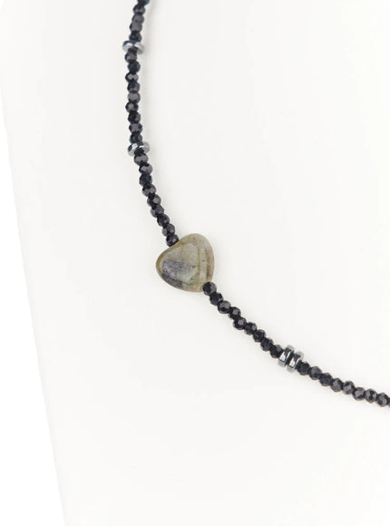 simple-heart-charm-choker-necklace-cf503