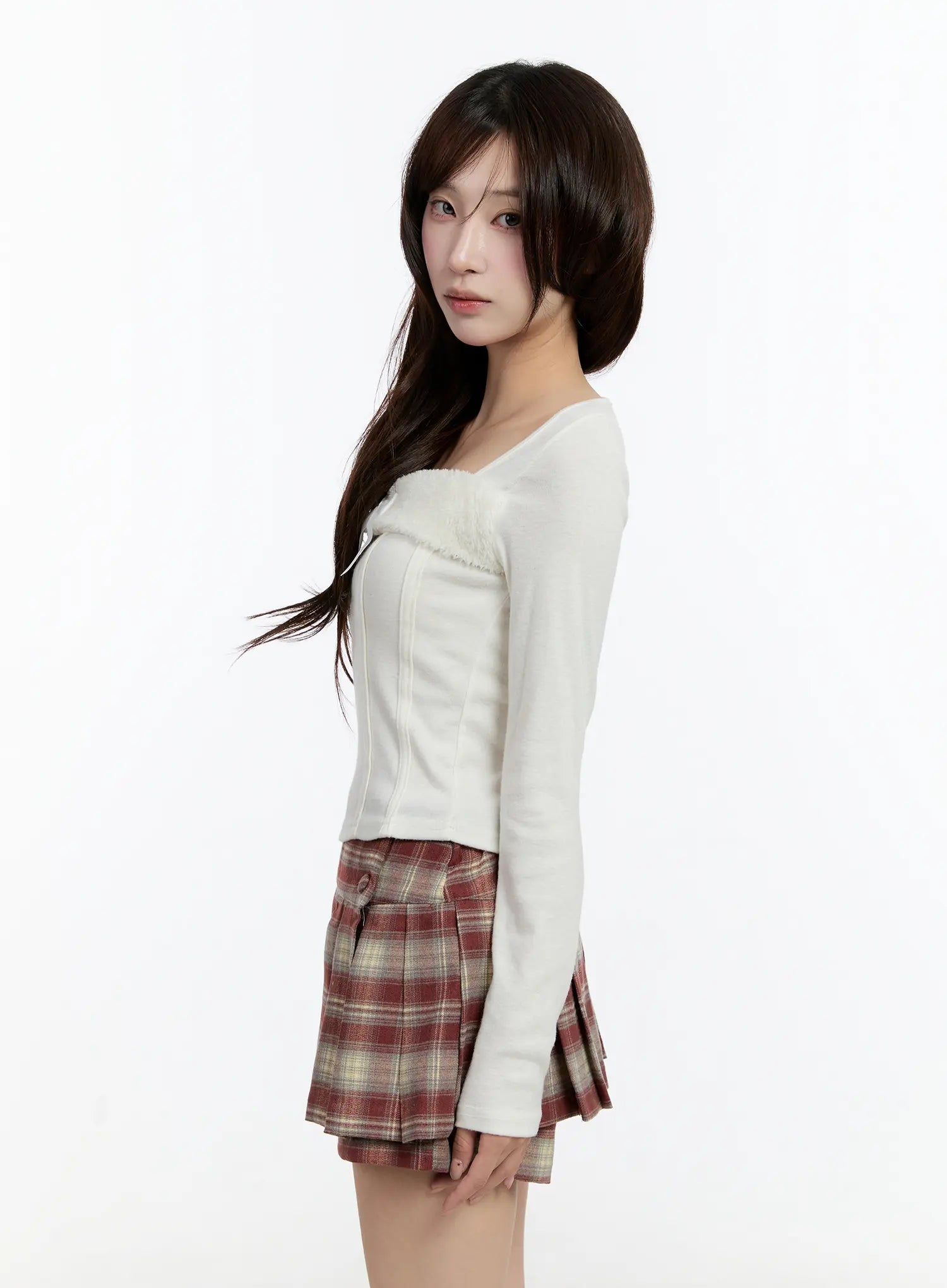 faux-fur-ribbon-long-sleeve-top-cn524