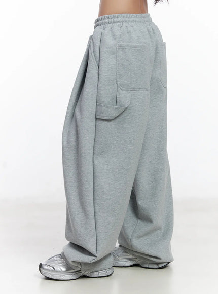 oversized-sweatpatns-cj530