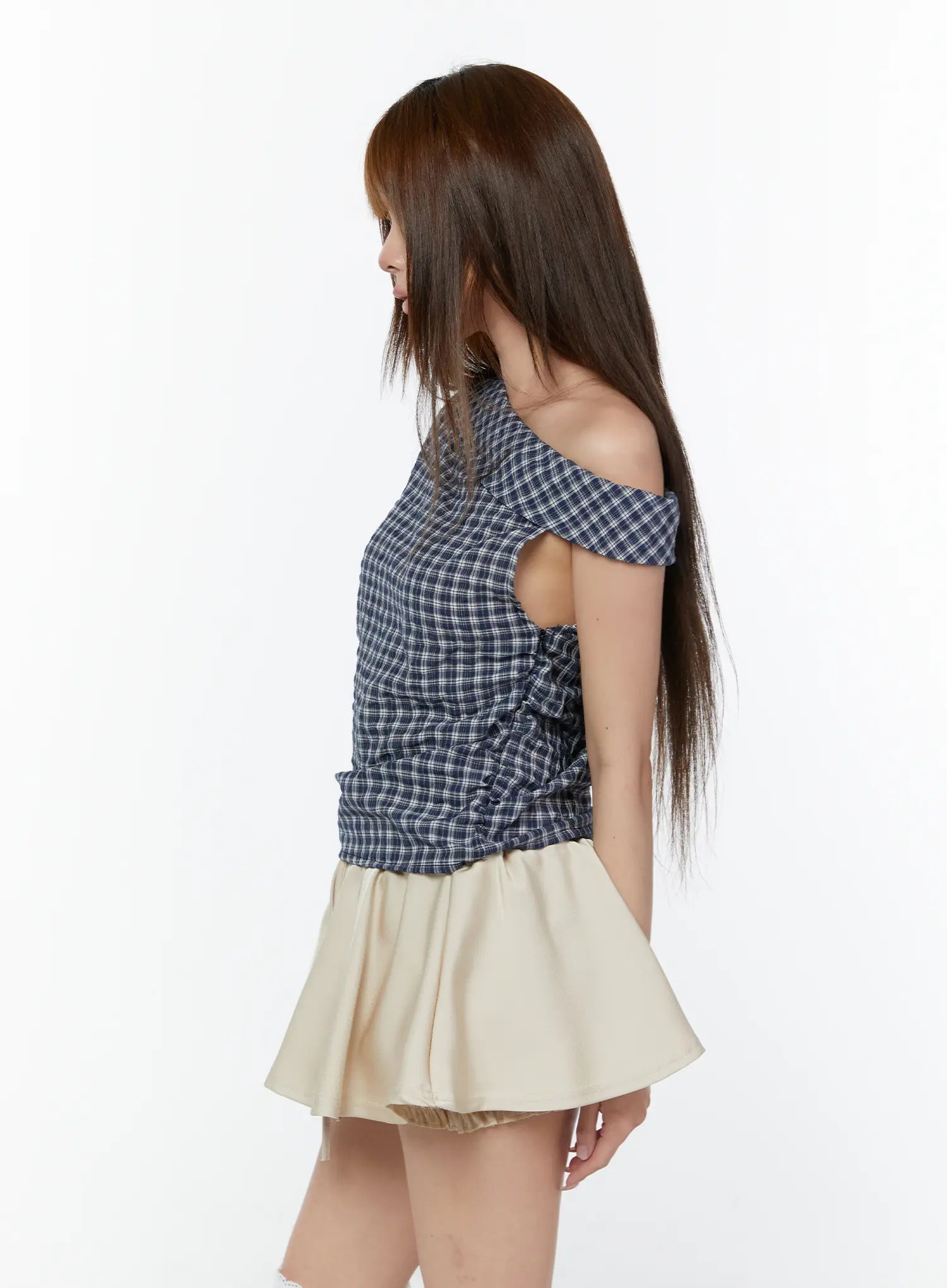 asymmetric-ruched-plaid-blouse-cy519