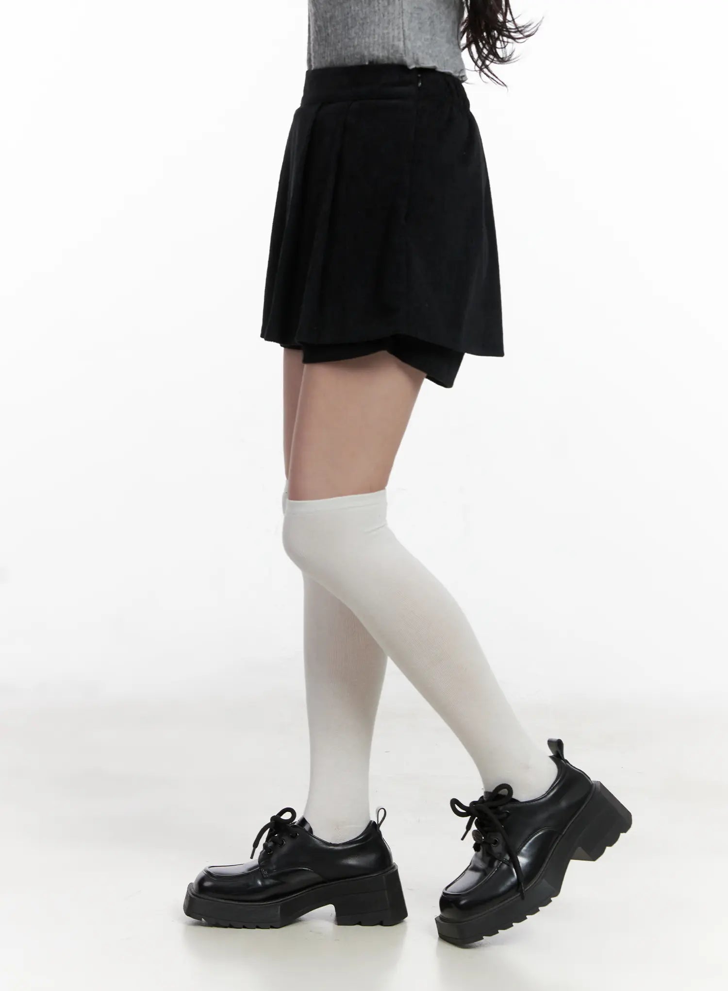 classic-pleated-mini-skirt-cn527