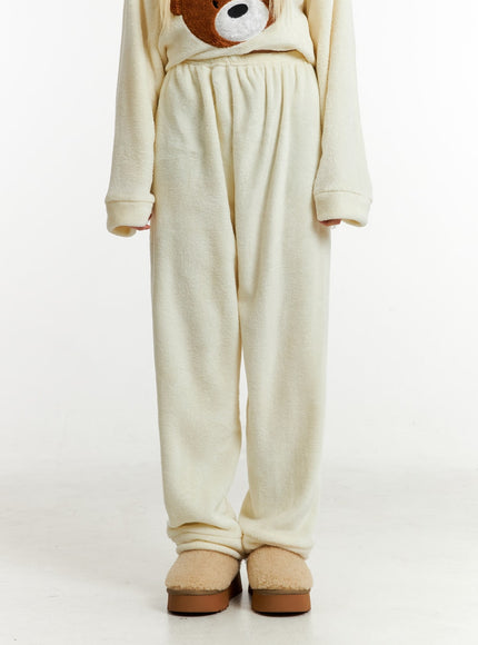 fleece-bear-top-and-elastic-trouser-loungewear-set-id313