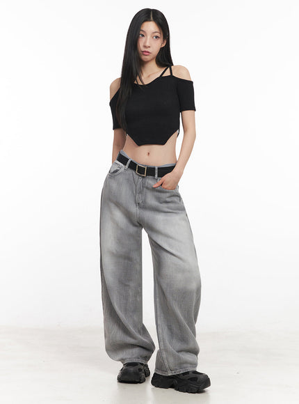 strappy-off-shoulder-crop-top-iy516