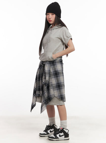 heart-patch-wide-sweatshorts-cm528