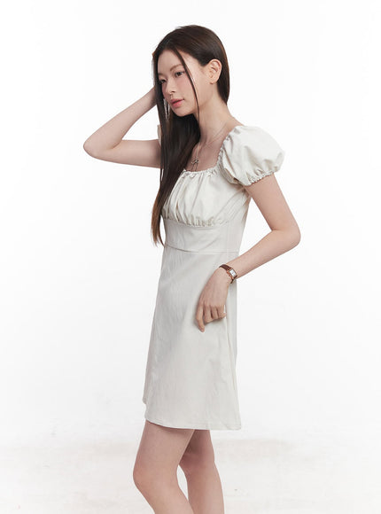 puff-sleeve-shirring-mini-dress-cy515