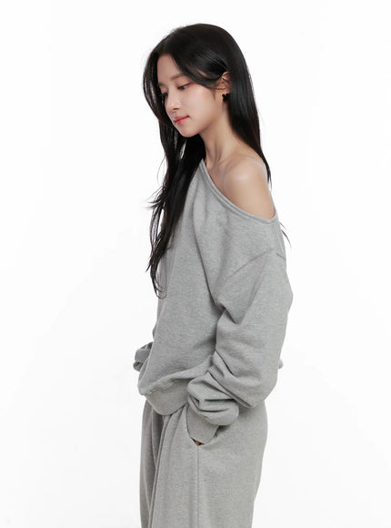 oversized-off-shoulder-sweatshirt-co523