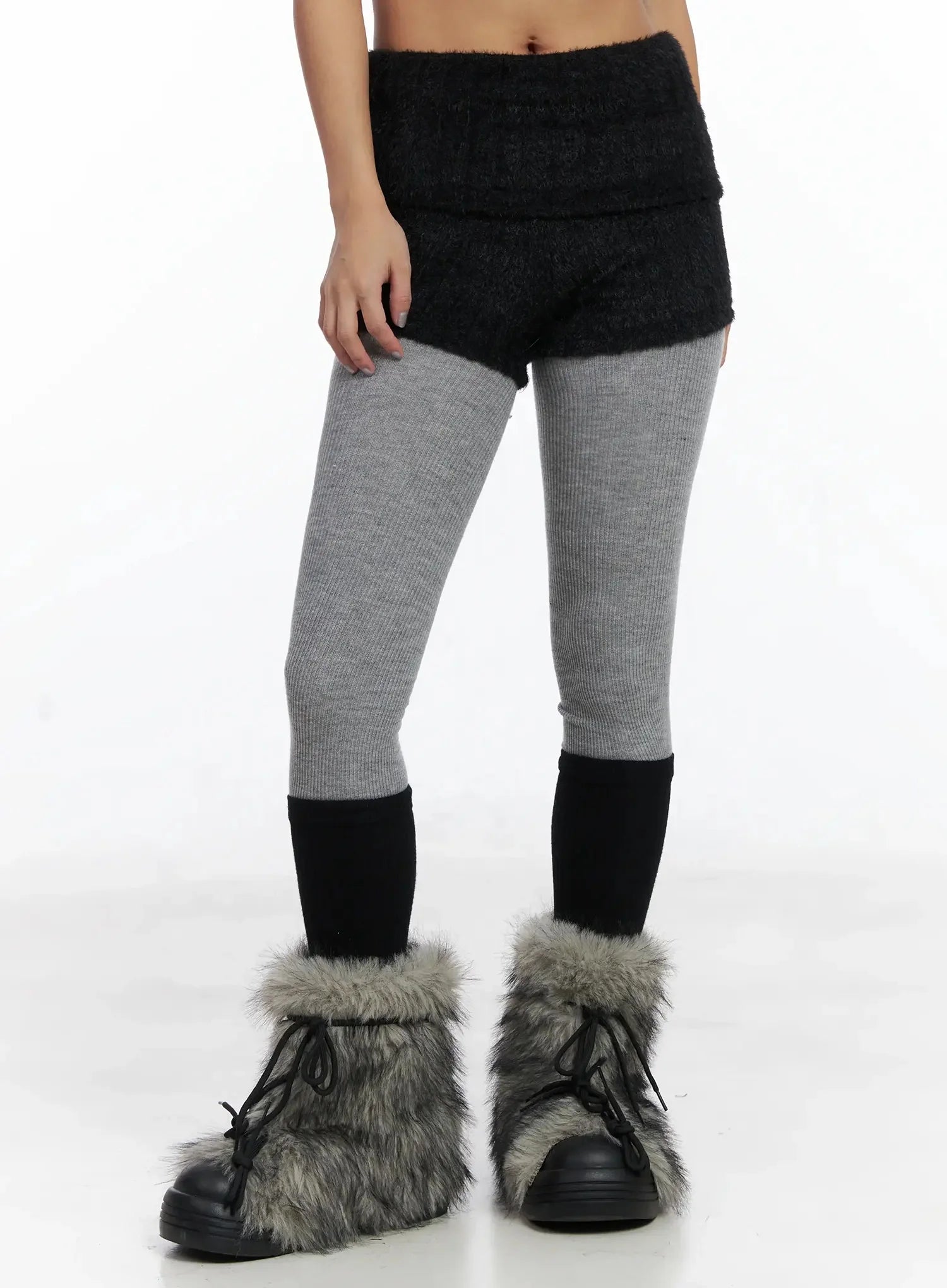 textured-knit-shorts-in528