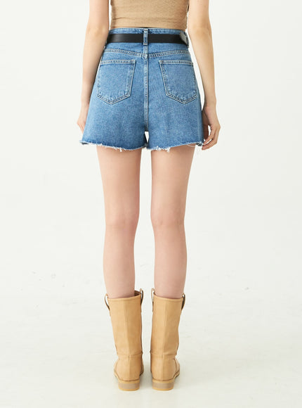Raw Hem Denim Shorts CU5