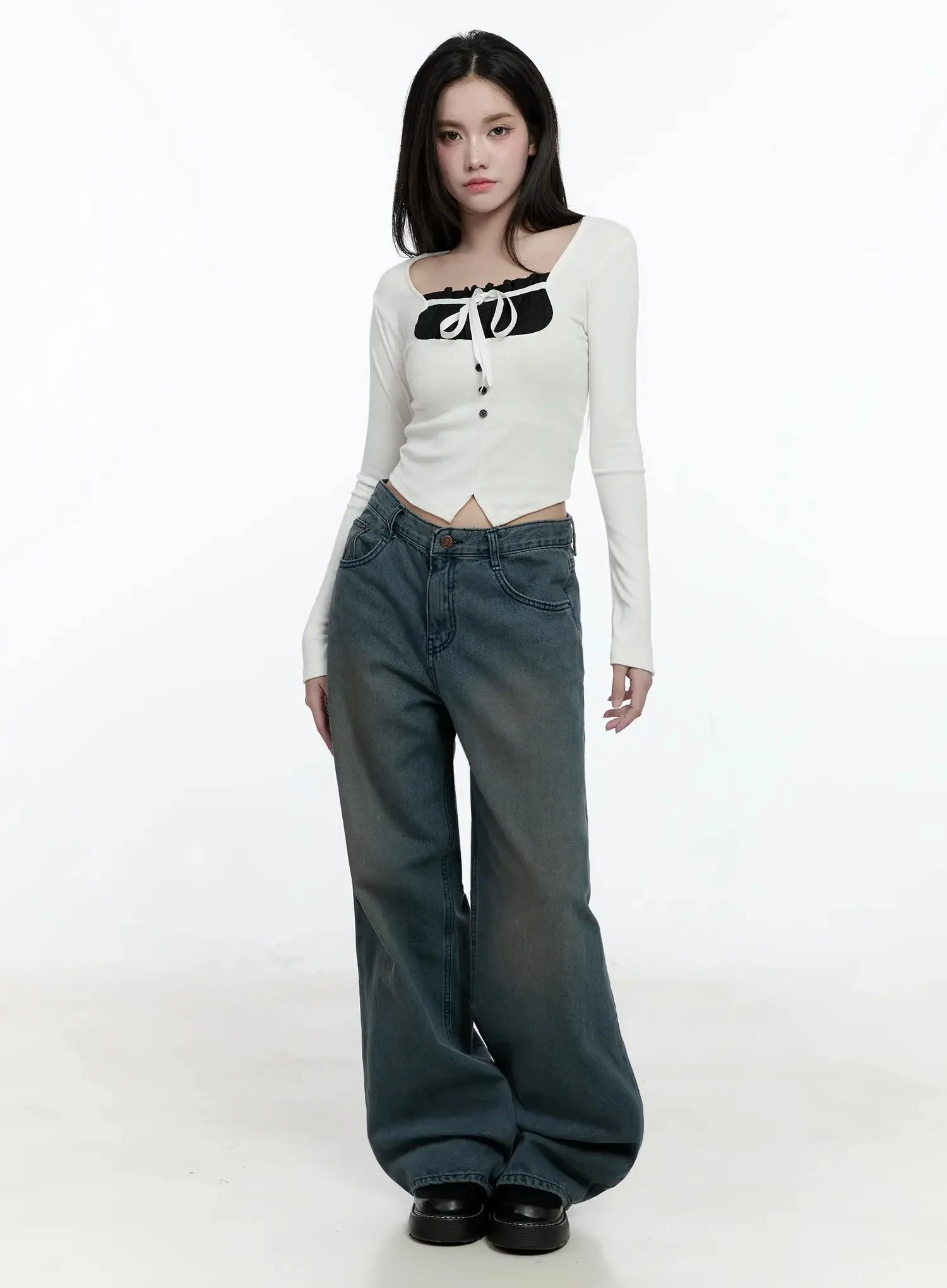 Rayna Mid Wash Wide Fit Jeans IO527