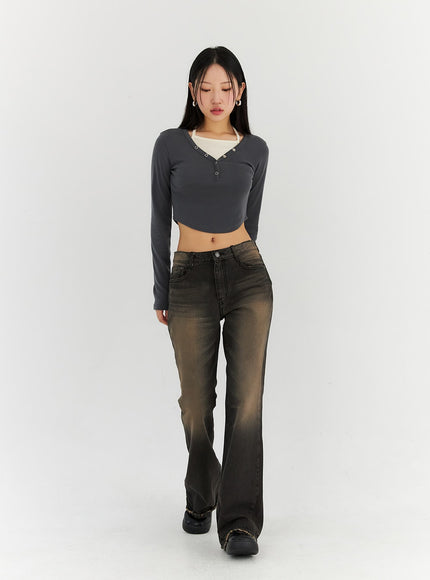 washed-bootcut-jeans-cn315