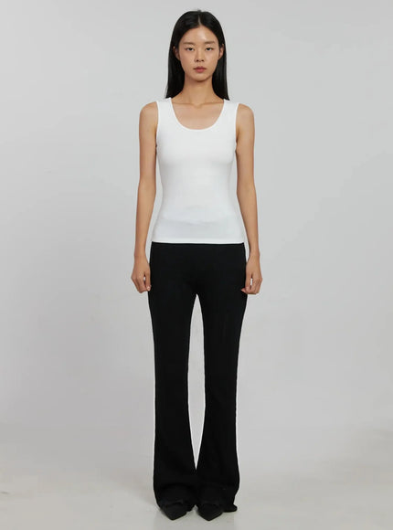 textured-knit-flare-pants-ij509