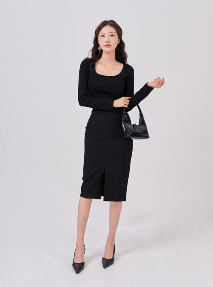 Square Neck Crop Long Sleeve T-Shirt IS05