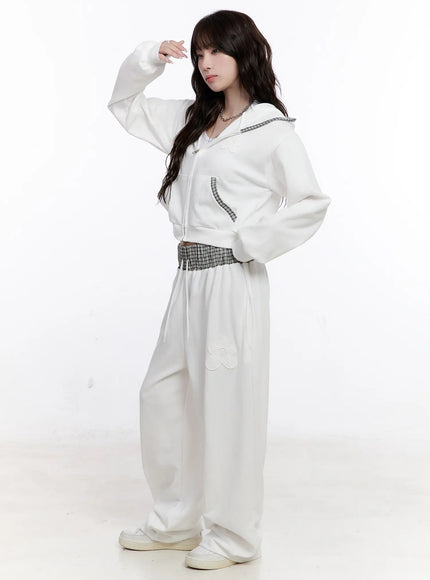 plaid-trim-crop-zip-up-hoodie-cs530