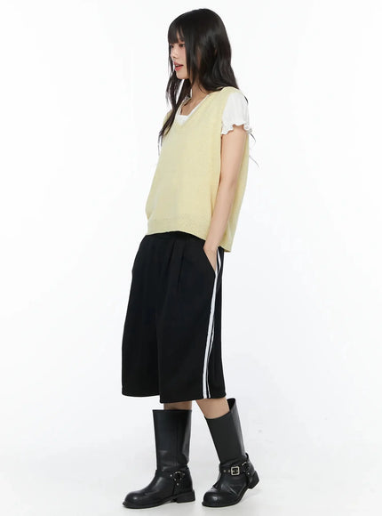 modern-knit-sleeveless-vest-iy525