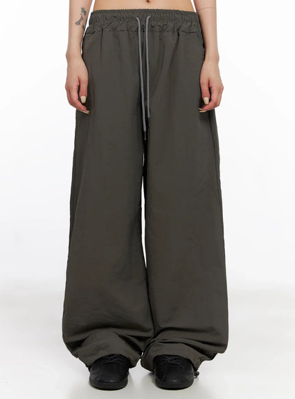relaxed-fit-draw-string-pants-is515