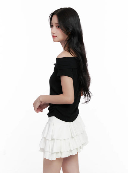 Off-Shoulder Ribbed Tee CL515