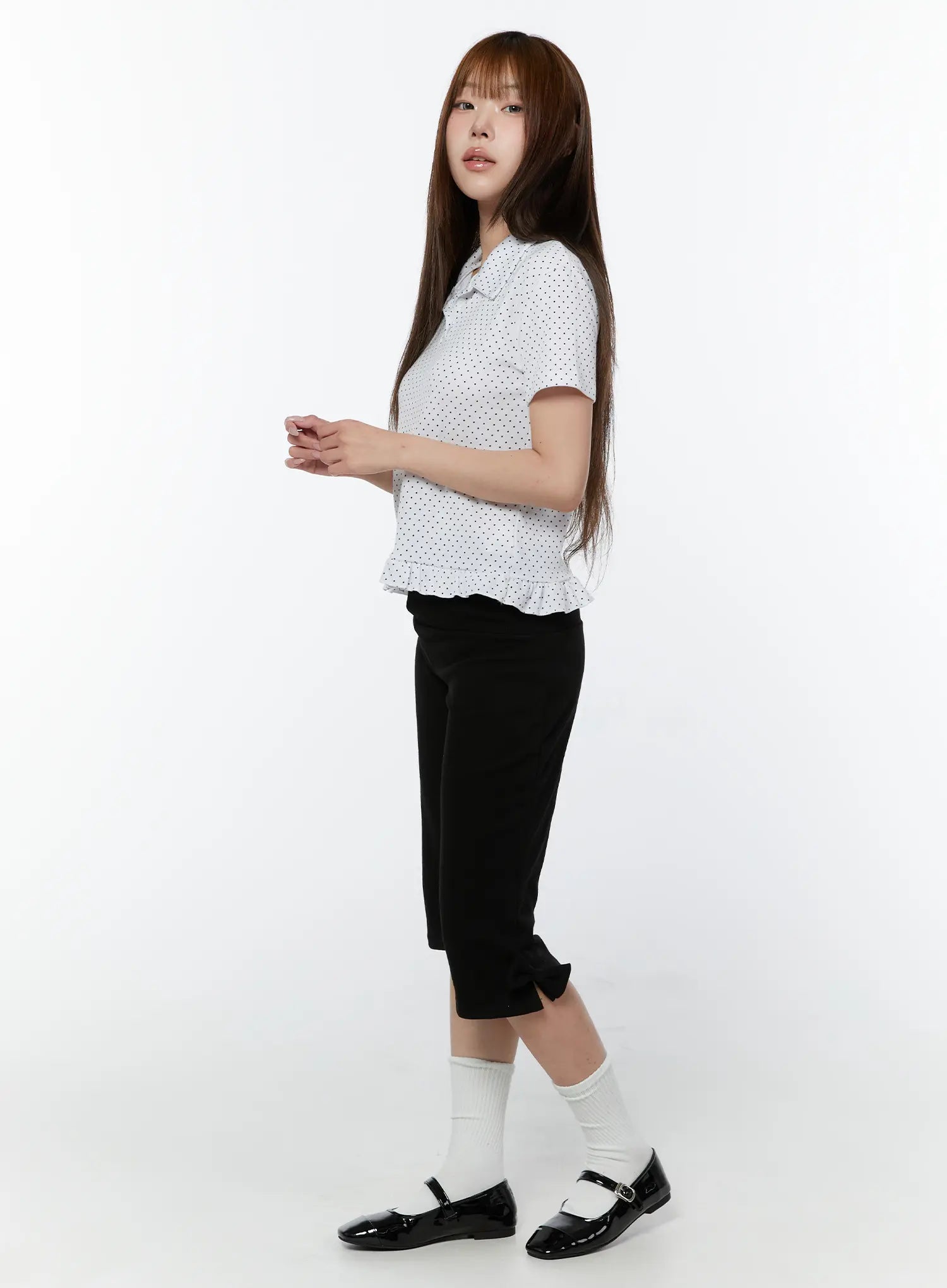 ribbed-hem-capri-pants-with-bow-detail-cy518