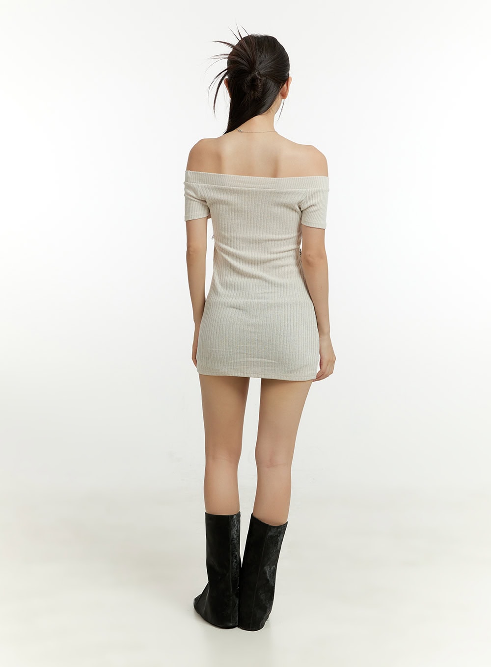 graphic-off-shoulder-mini-dress-cu426