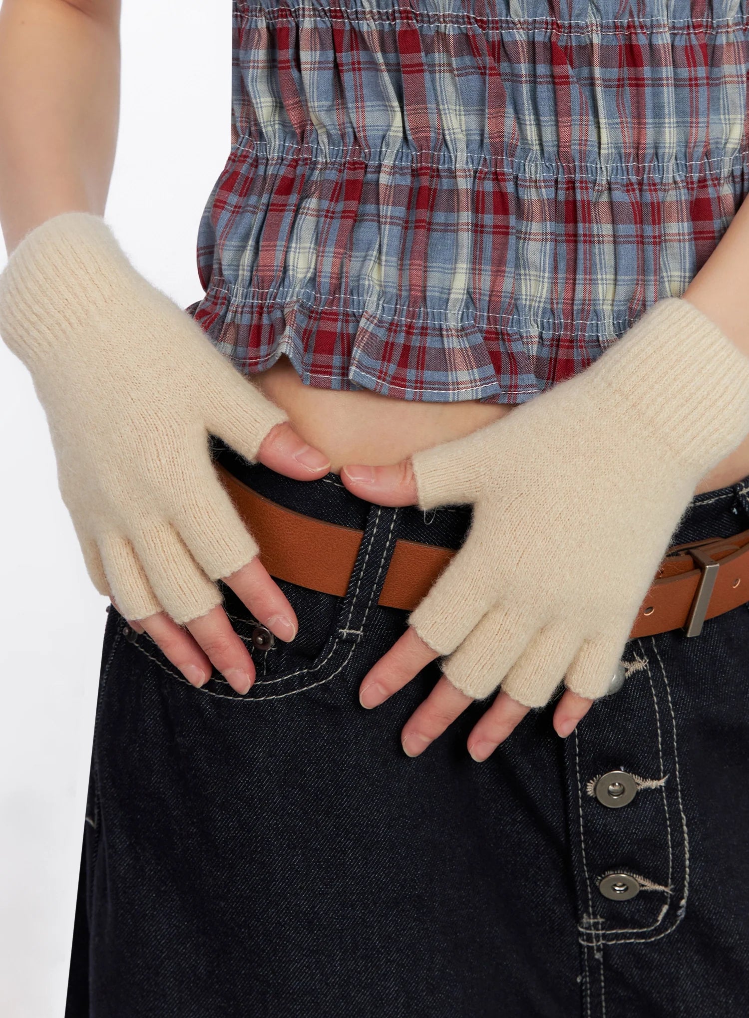 knit-fingerless-gloves-in503