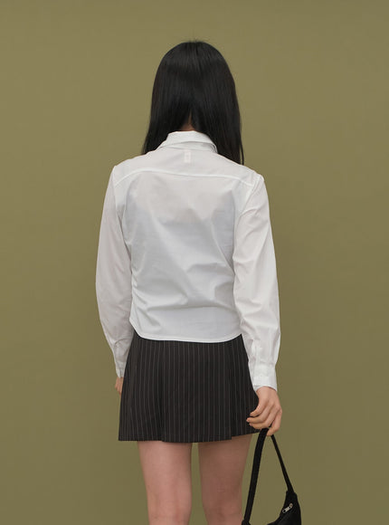Cropped Shirt with Pockets C2601