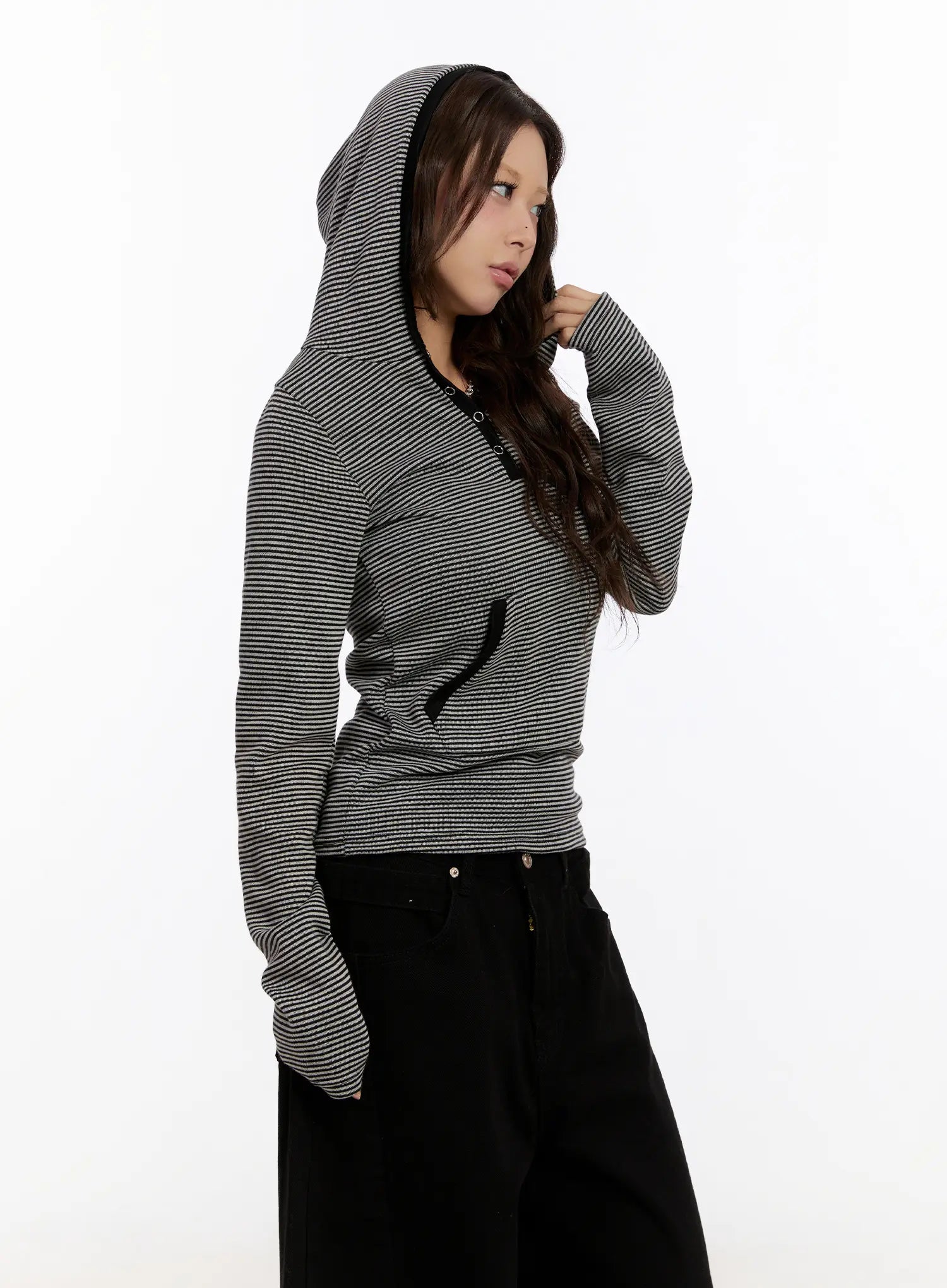 striped-button-slim-hoodie-cn527