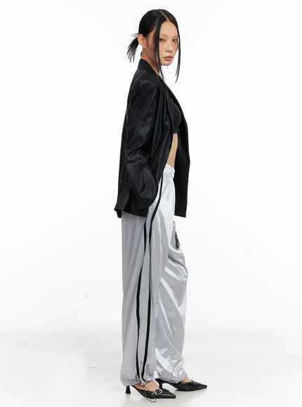 black-nylon-slim-fit-jacket-cs511