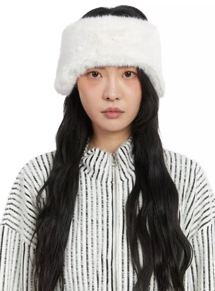 soft-knit-ear-flap-hat-in528