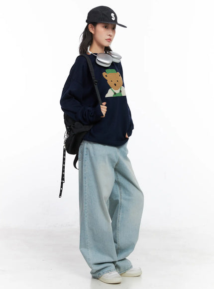 teddy-graphic-u-neck-sweater-co508