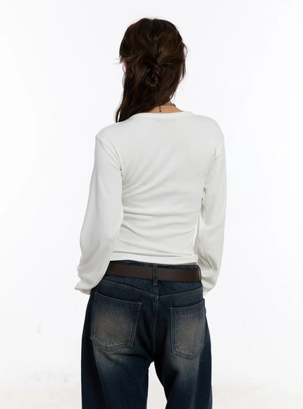 v-neck-buttoned-slim-long-sleeve-tee-cn527