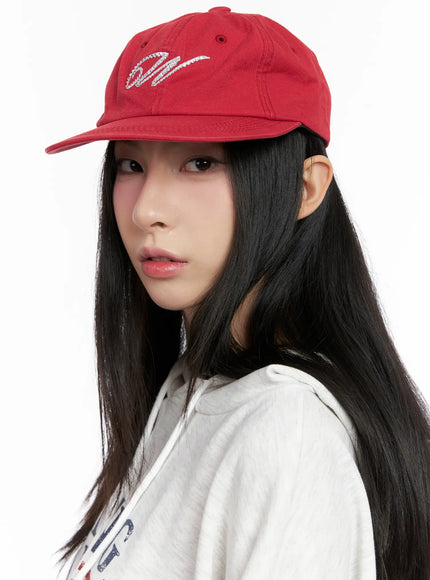embroidered-snapback-cap-cg525
