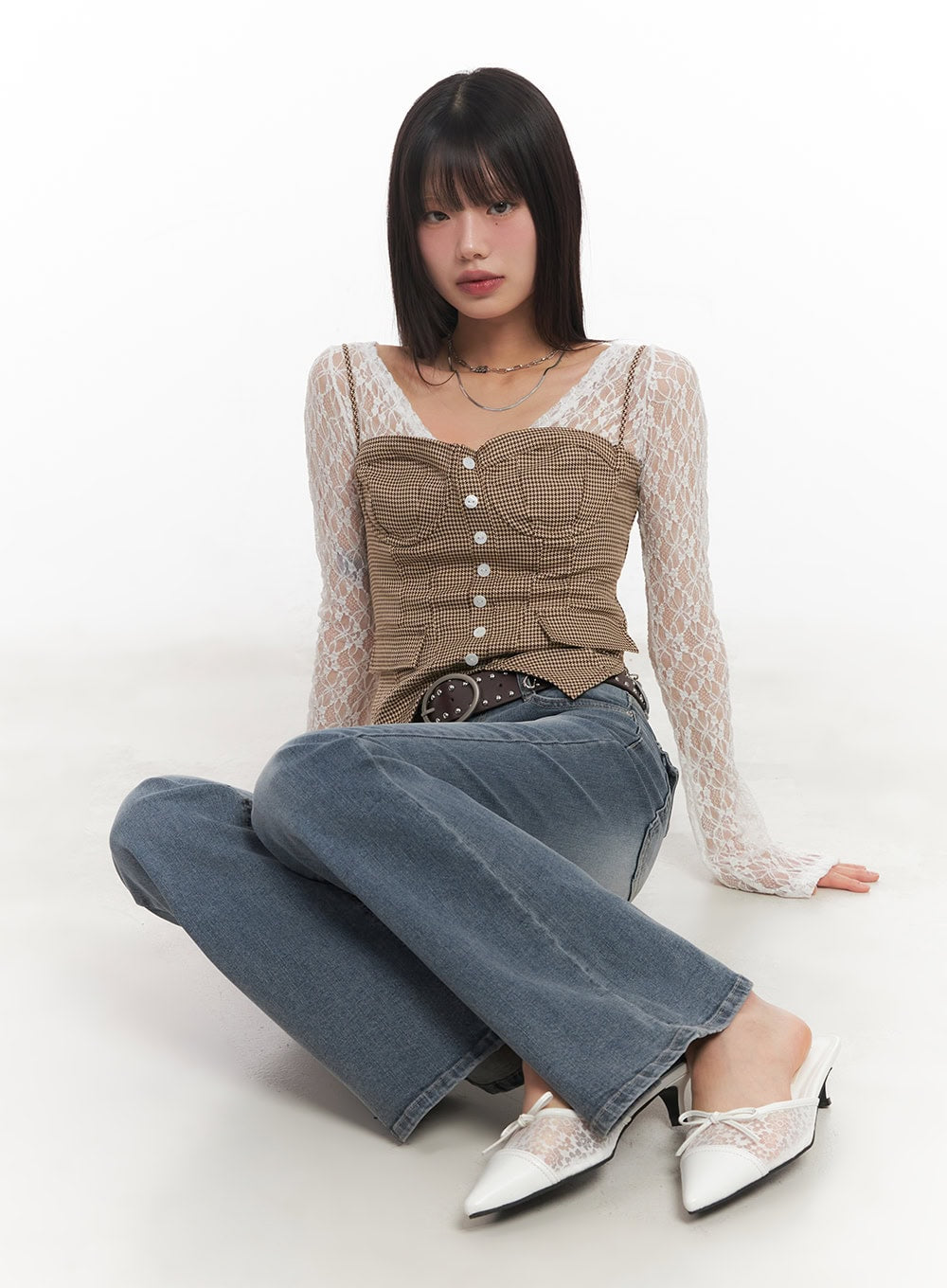 sheer-lace-long-sleeve-crop-top-ca522