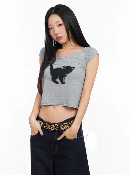 cute-graphic-boat-neck-t-shirt-ca513
