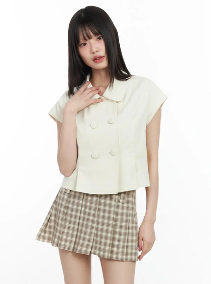 cute-button-detail-cropped-jacket-im530